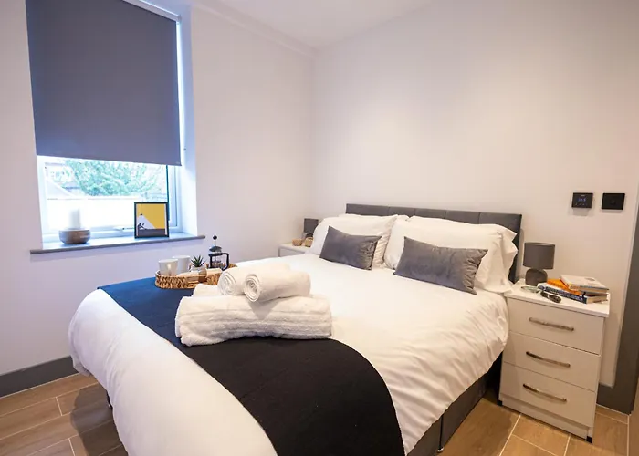 Chic 2King Bd Apt London With Ensuite & Pull Out Bed